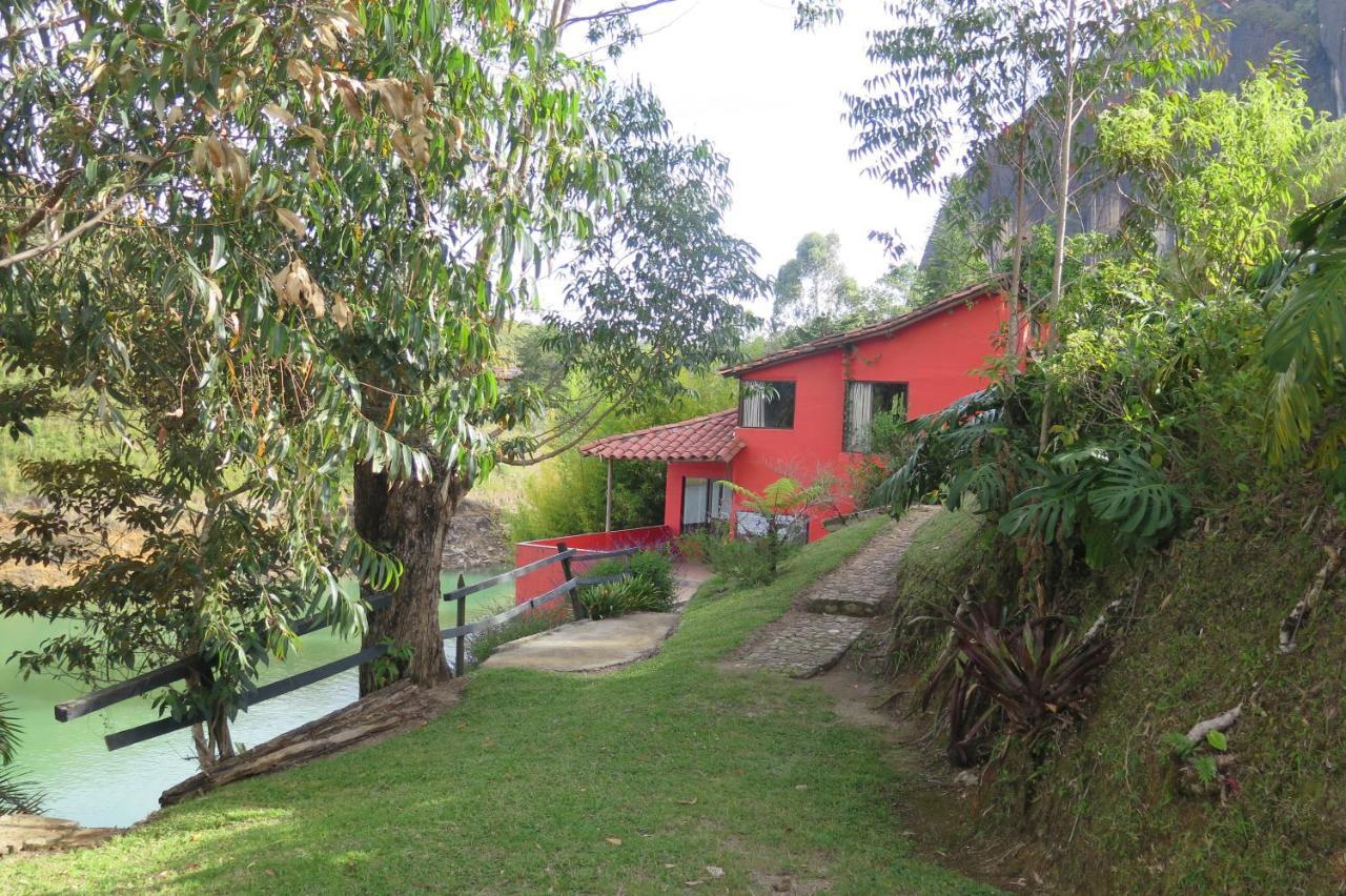 Ecolodge Bahia Del Penon Guatapé Zewnętrze zdjęcie