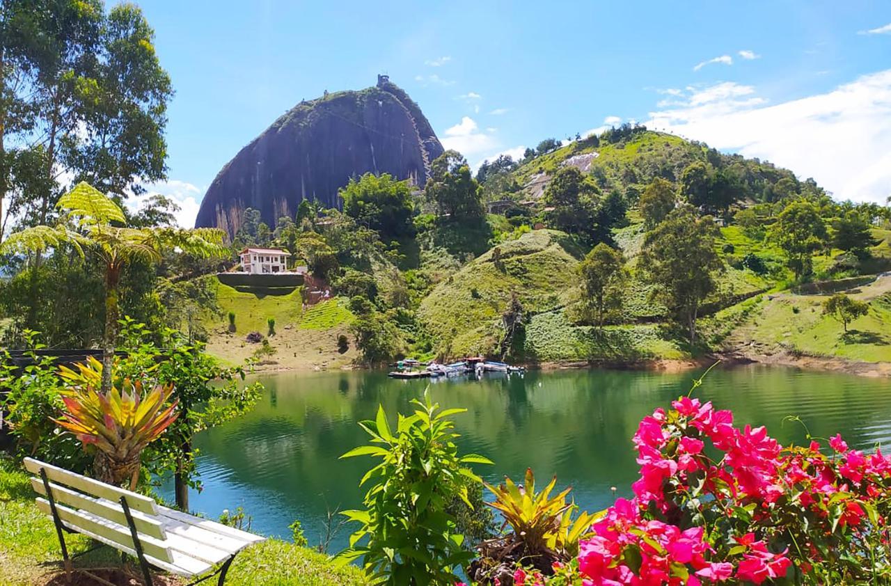 Ecolodge Bahia Del Penon Guatapé Zewnętrze zdjęcie