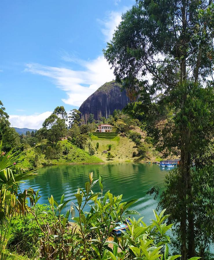 Ecolodge Bahia Del Penon Guatapé Zewnętrze zdjęcie