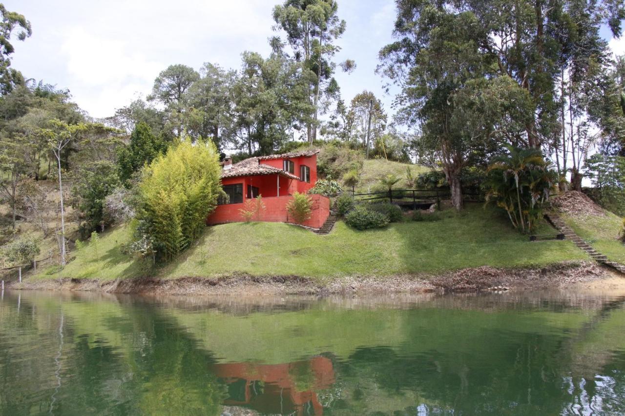 Ecolodge Bahia Del Penon Guatapé Zewnętrze zdjęcie