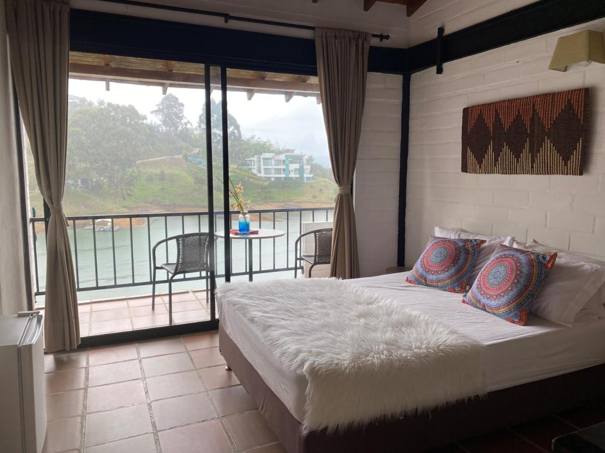 Ecolodge Bahia Del Penon Guatapé Zewnętrze zdjęcie