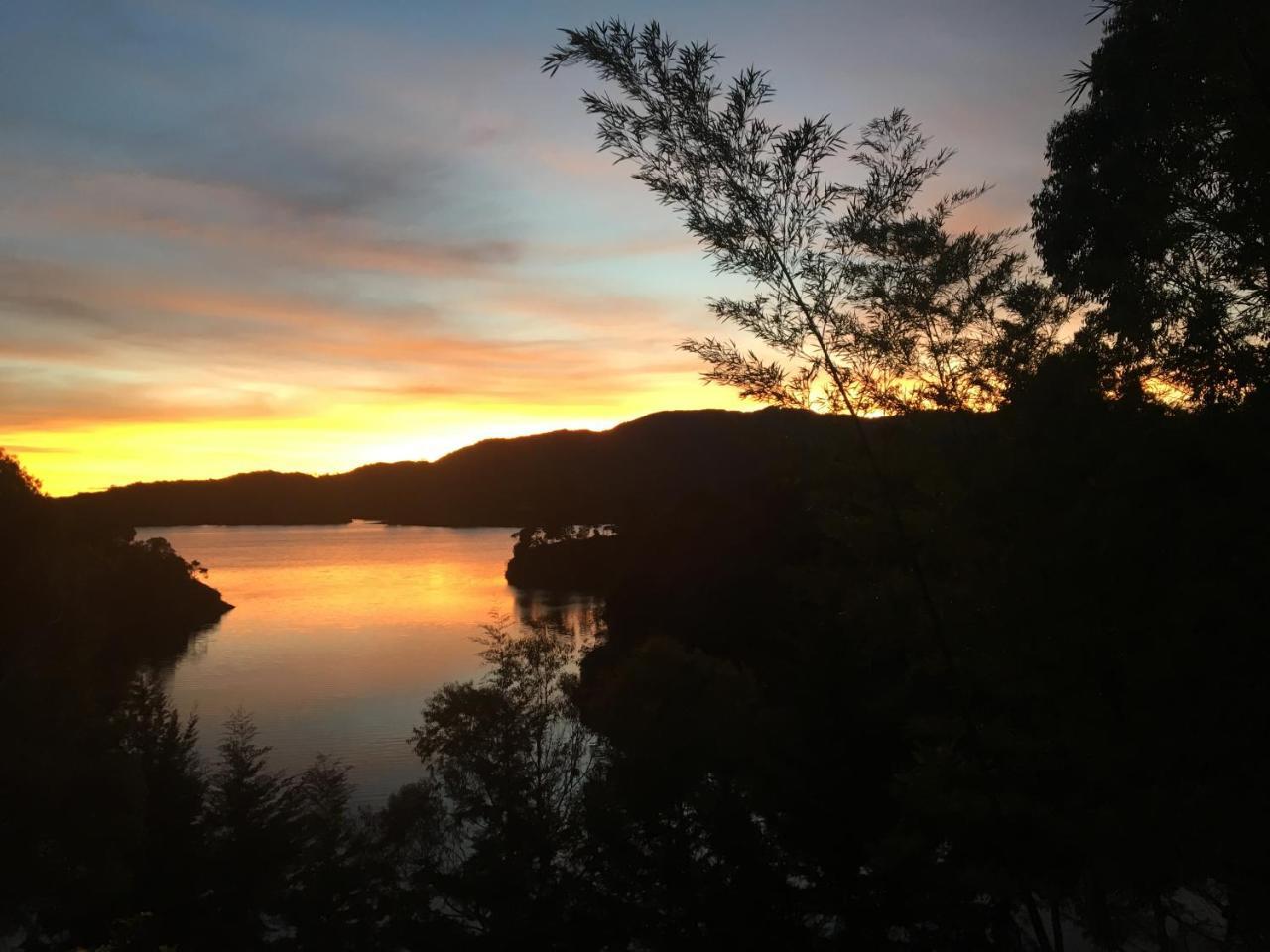 Ecolodge Bahia Del Penon Guatapé Zewnętrze zdjęcie