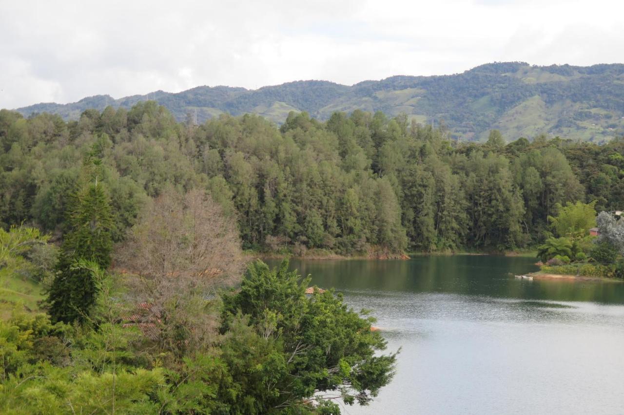 Ecolodge Bahia Del Penon Guatapé Zewnętrze zdjęcie